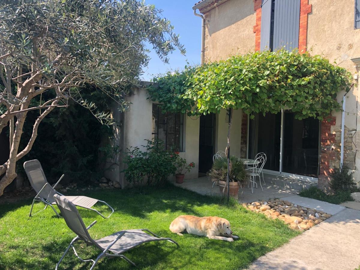 ואקירה B&B - Le Vieux Figuier מראה חיצוני תמונה