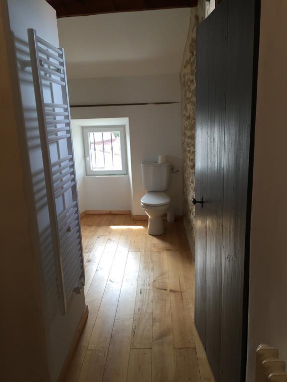 ואקירה B&B - Le Vieux Figuier מראה חיצוני תמונה